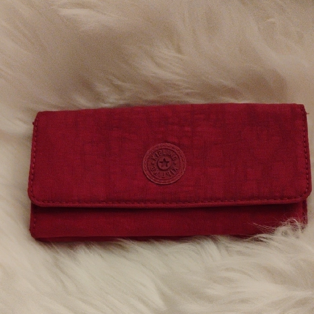 Kipling Red Wallet Fabric Minimalist Design